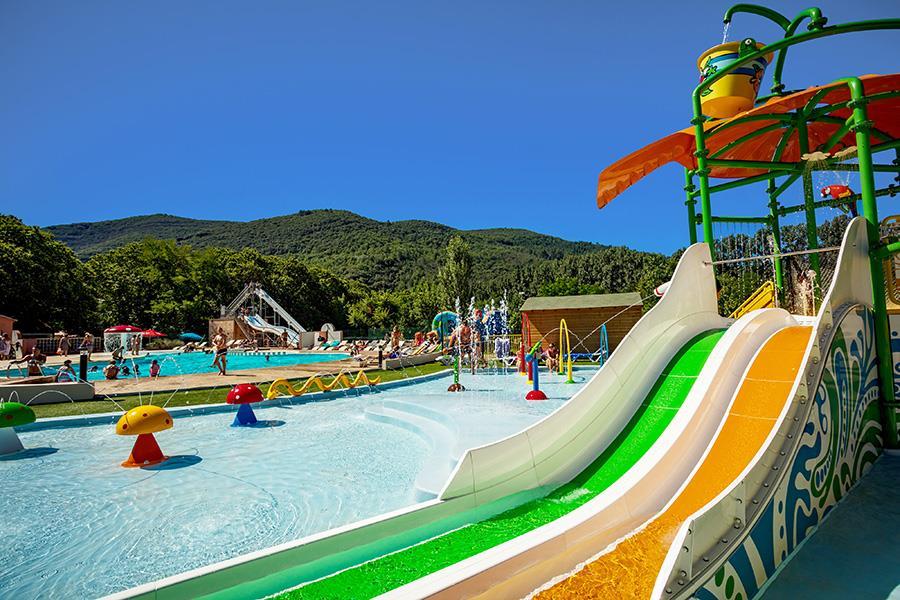 Les meilleurs campings avec location mobil-home en Ardèche